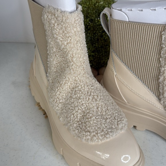 SOREL Caribou X Boot Cozy Faux Shearling Trim Chelsea Boots Sz 11 - Picture 11 of 12